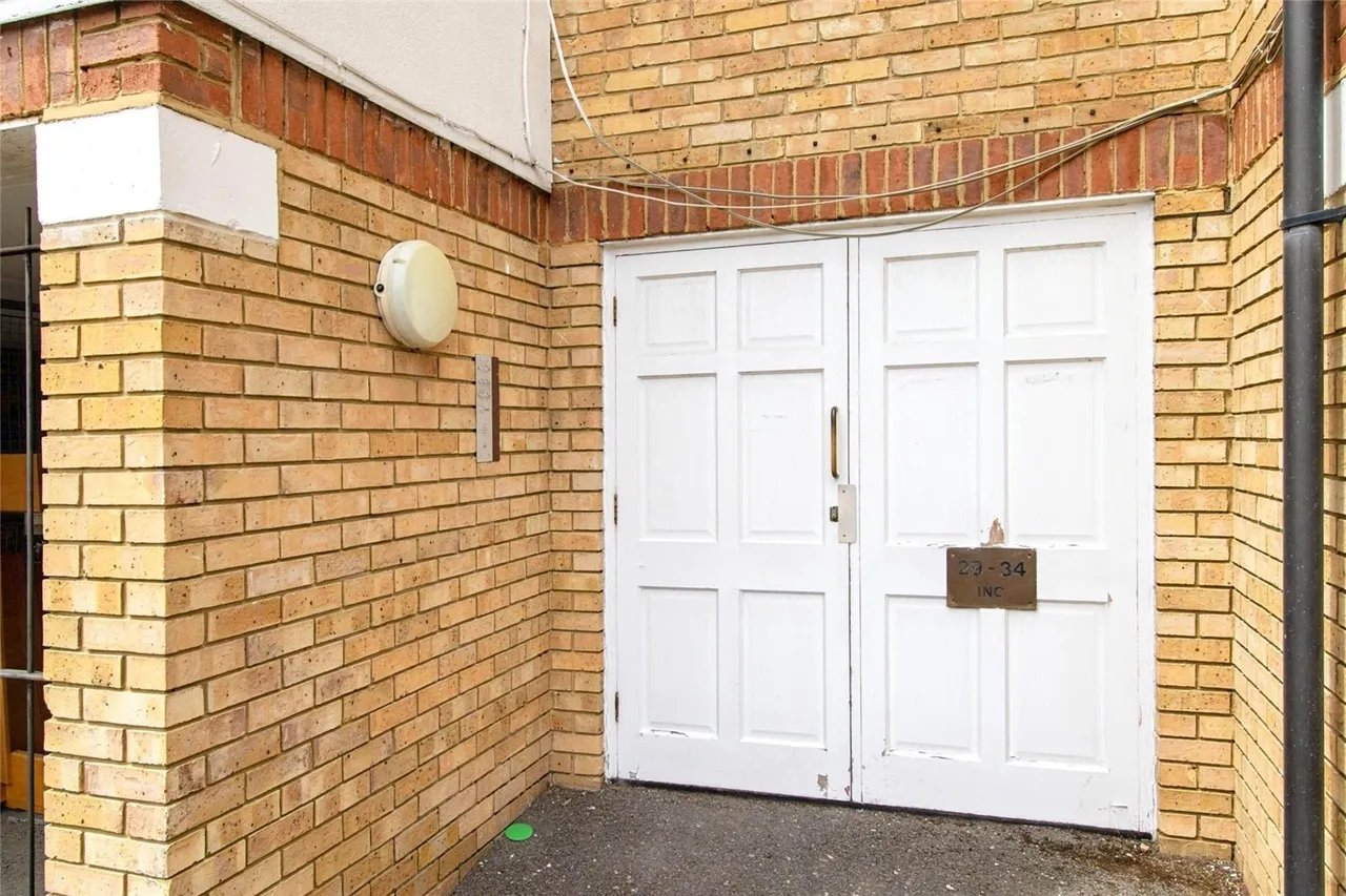 Highgrove Mews, Grays, Essex, RM17, photo 11