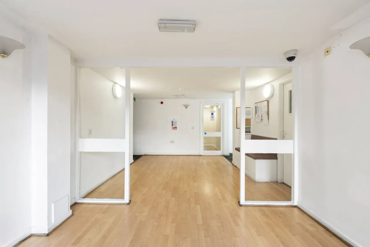 Bryn Y Mor Crescent, Swansea, SA1, photo 3