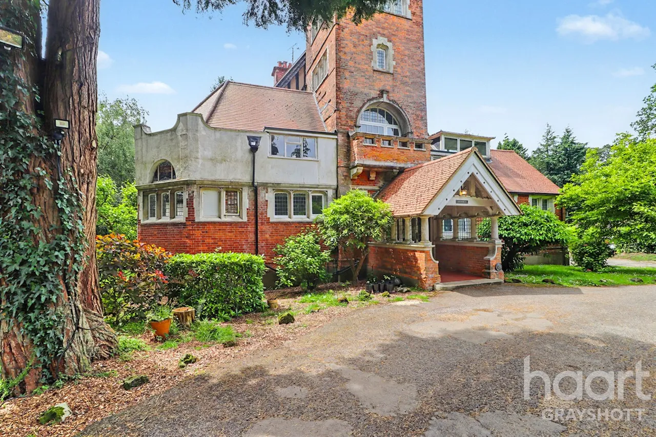 Tower Road, Hindhead, GU26, photo 11