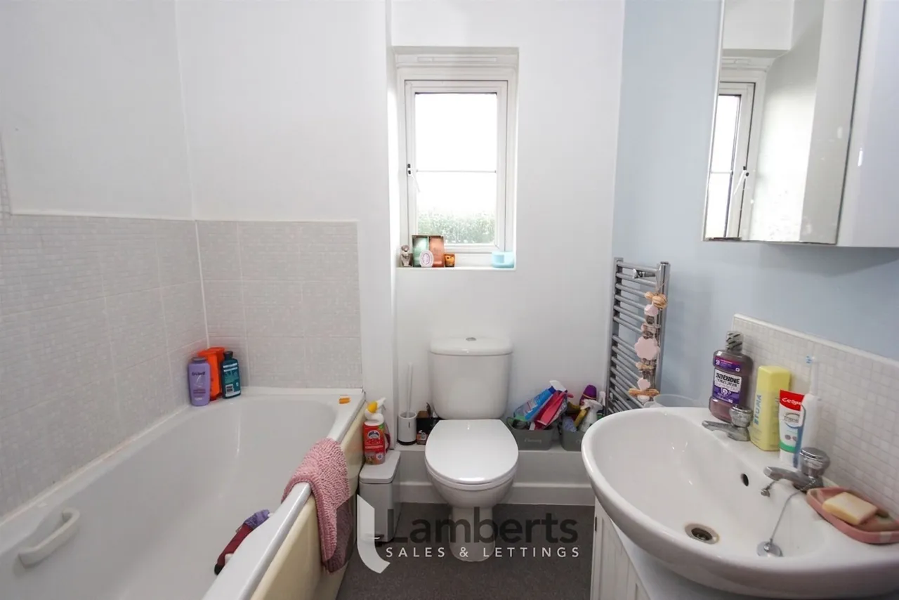 35 Yeomans Close, Redditch, photo 11