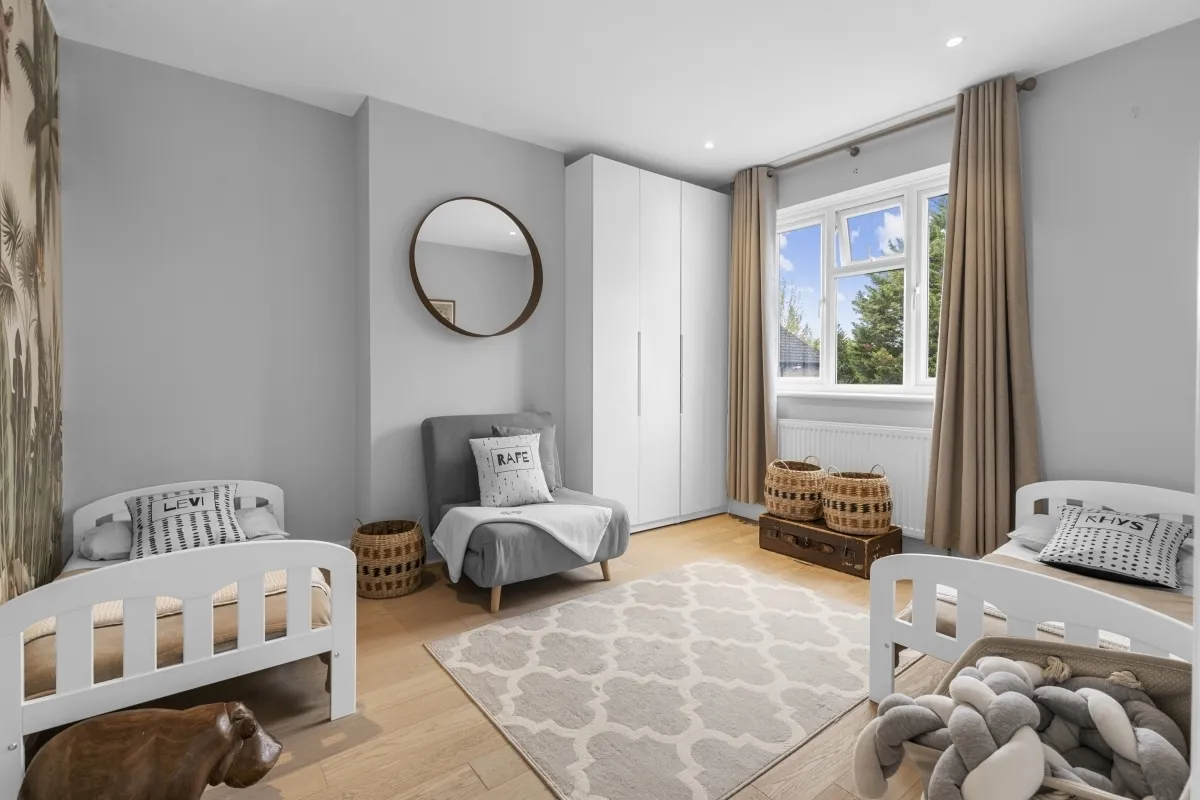 Beaford Grove London SW20, photo 11
