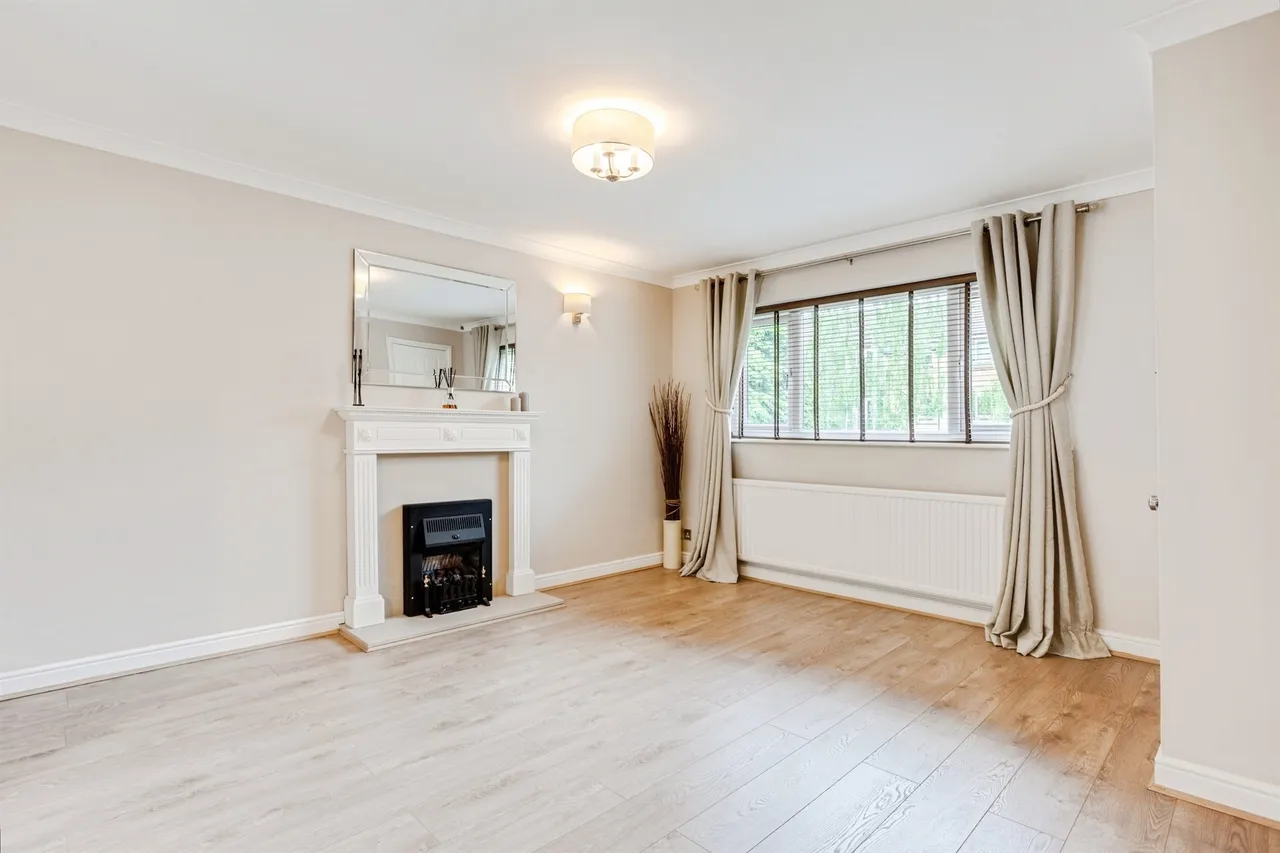 Staincliffe Road, Dewsbury, photo 2