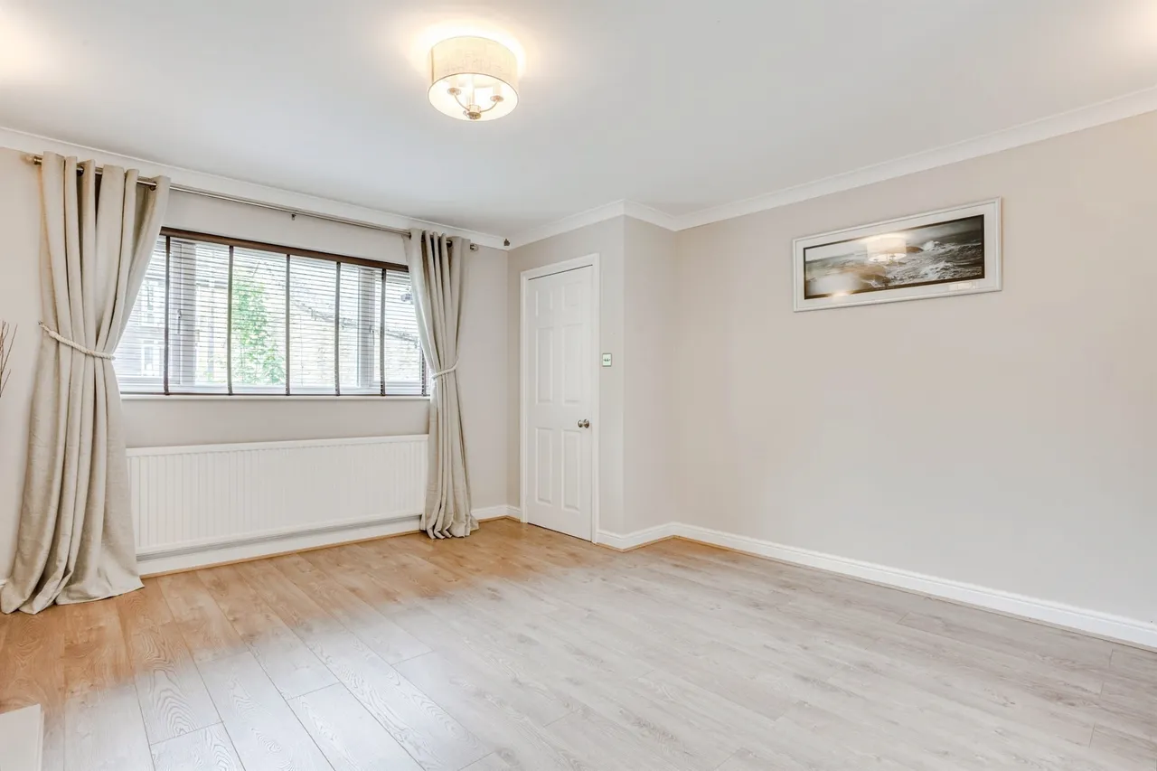 Staincliffe Road, Dewsbury, photo 7