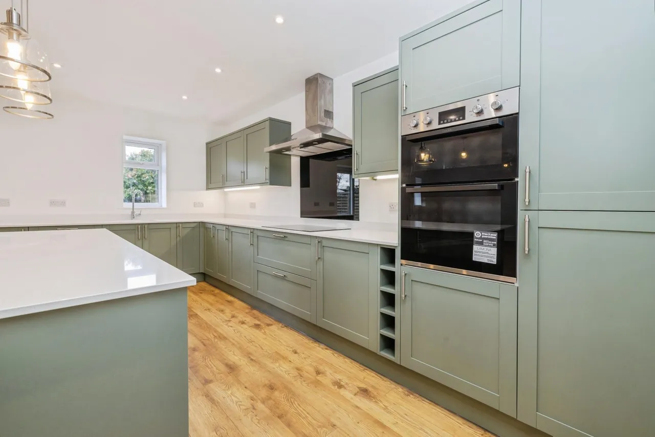 Lincoln Road, North Hykeham, LN6, photo 7