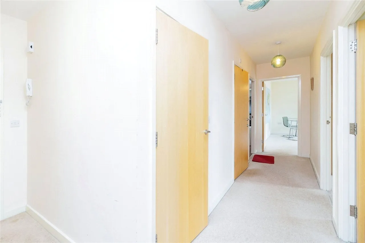 Sheep Way, Redhouse Park, Milton Keynes, Buckinghamshire, MK14, photo 8