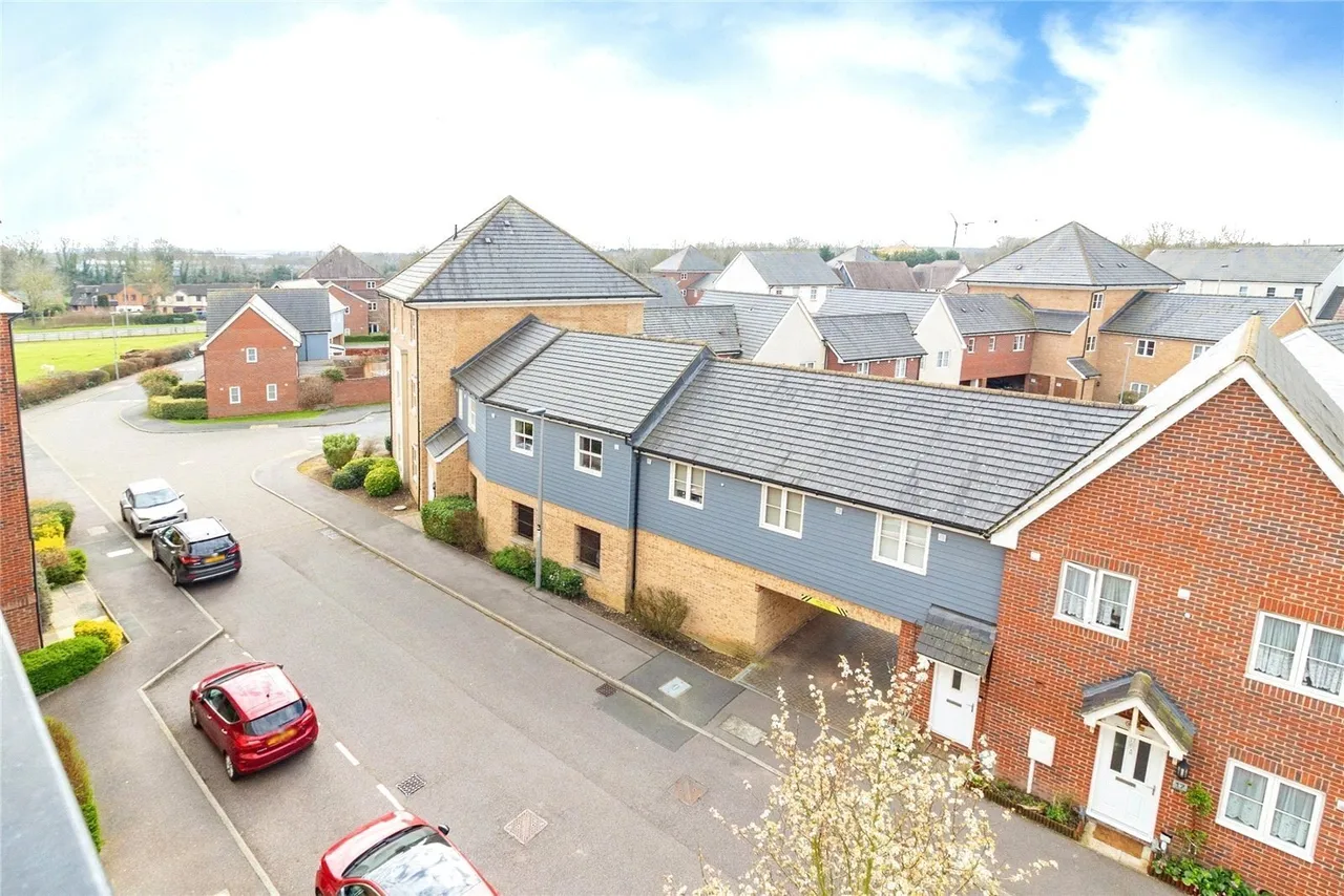 Sheep Way, Redhouse Park, Milton Keynes, Buckinghamshire, MK14, photo 15