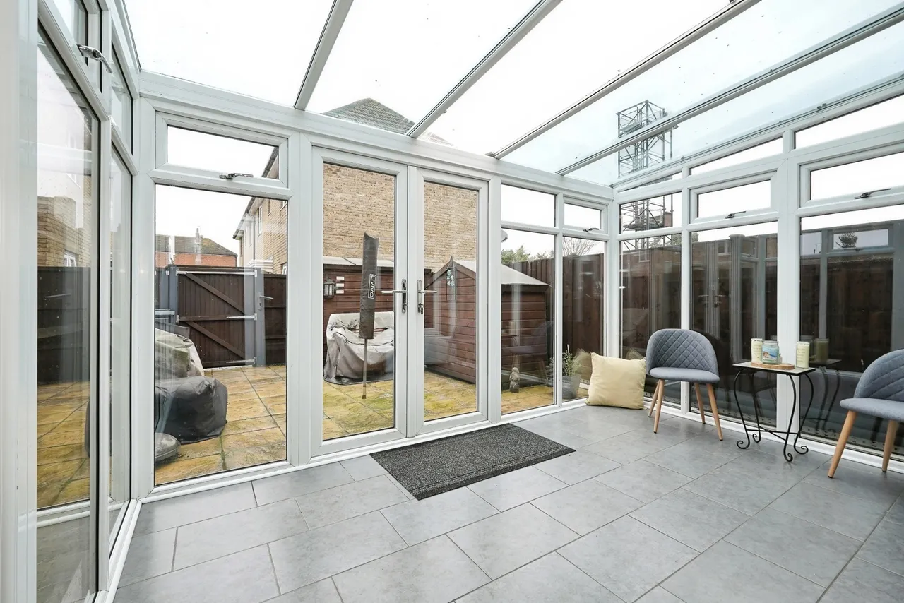 Boulevard Courrieres, Aylesham, Canterbury, Kent, CT3, photo 6