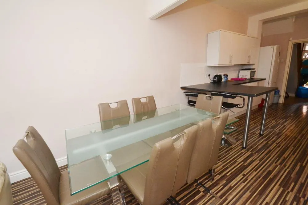 Filey Road, Fallowfield, M14, photo 4