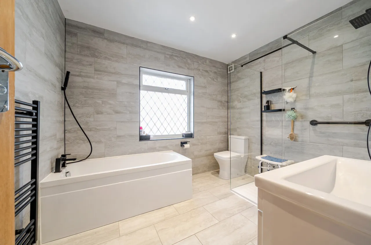 Upper Brighton Road, Sompting, BN15, photo 9