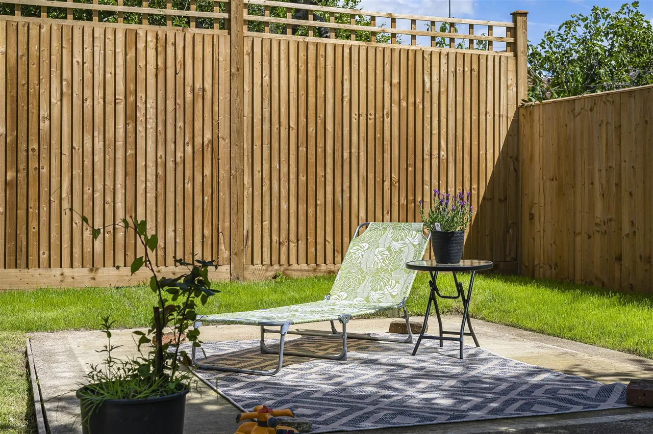 Bramber Road, Seaford, photo 32