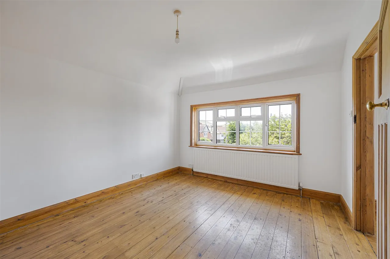 Bramber Road, Seaford, photo 24