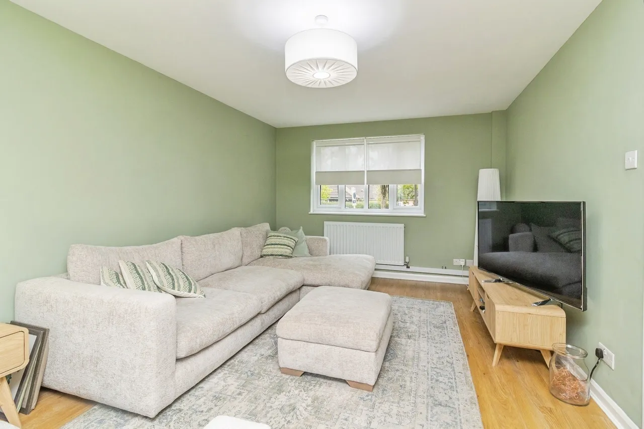 Dulverton Drive, Furzton, MK4, photo 9
