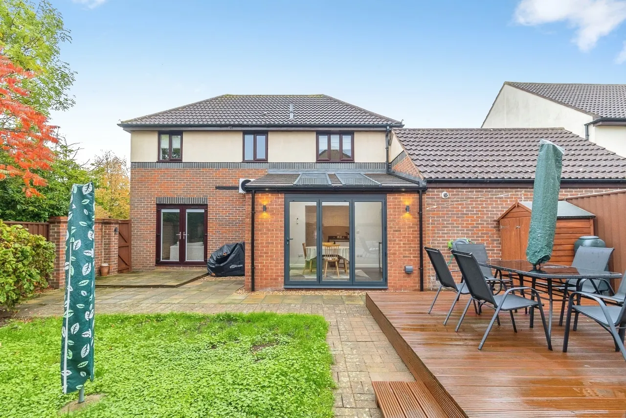 Dulverton Drive, Furzton, MK4, photo 21
