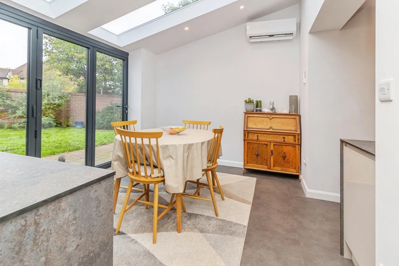 Dulverton Drive, Furzton, MK4, photo 7