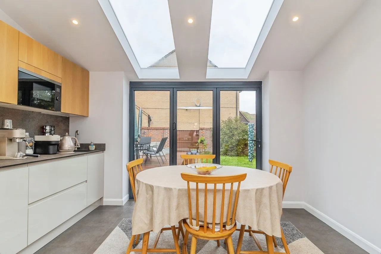 Dulverton Drive, Furzton, MK4, photo 4