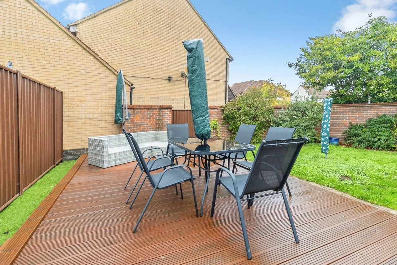 Dulverton Drive, Furzton, MK4, photo 24
