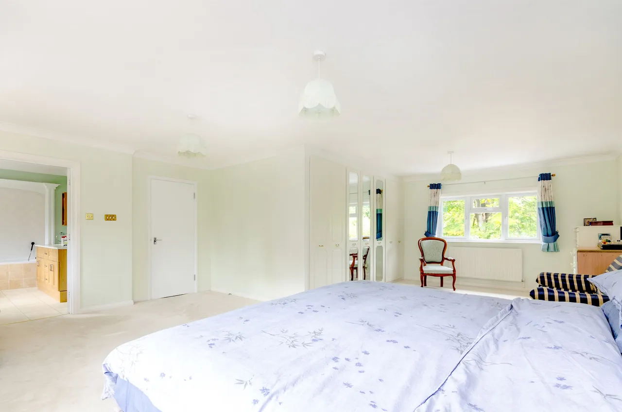 Bonners, Mark Way, Godalming, photo 12