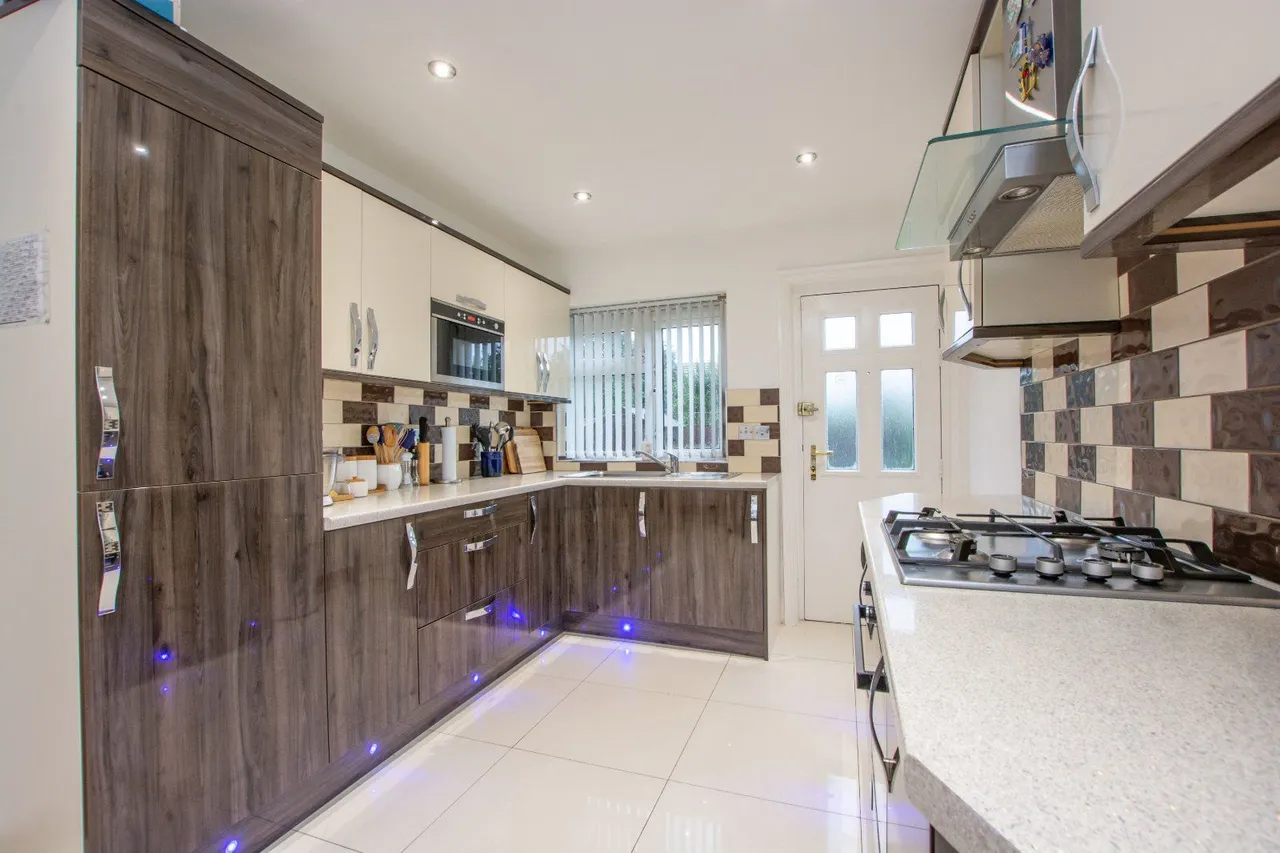 Miles Hill View, Leeds, LS7, photo 11