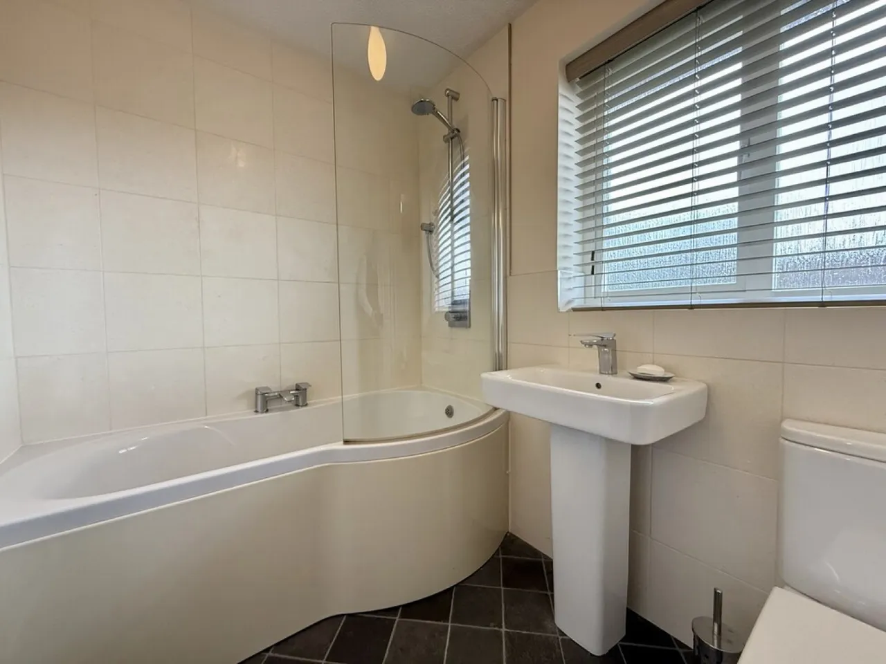 Dengate Drive, Balsall Common, CV7, photo 13
