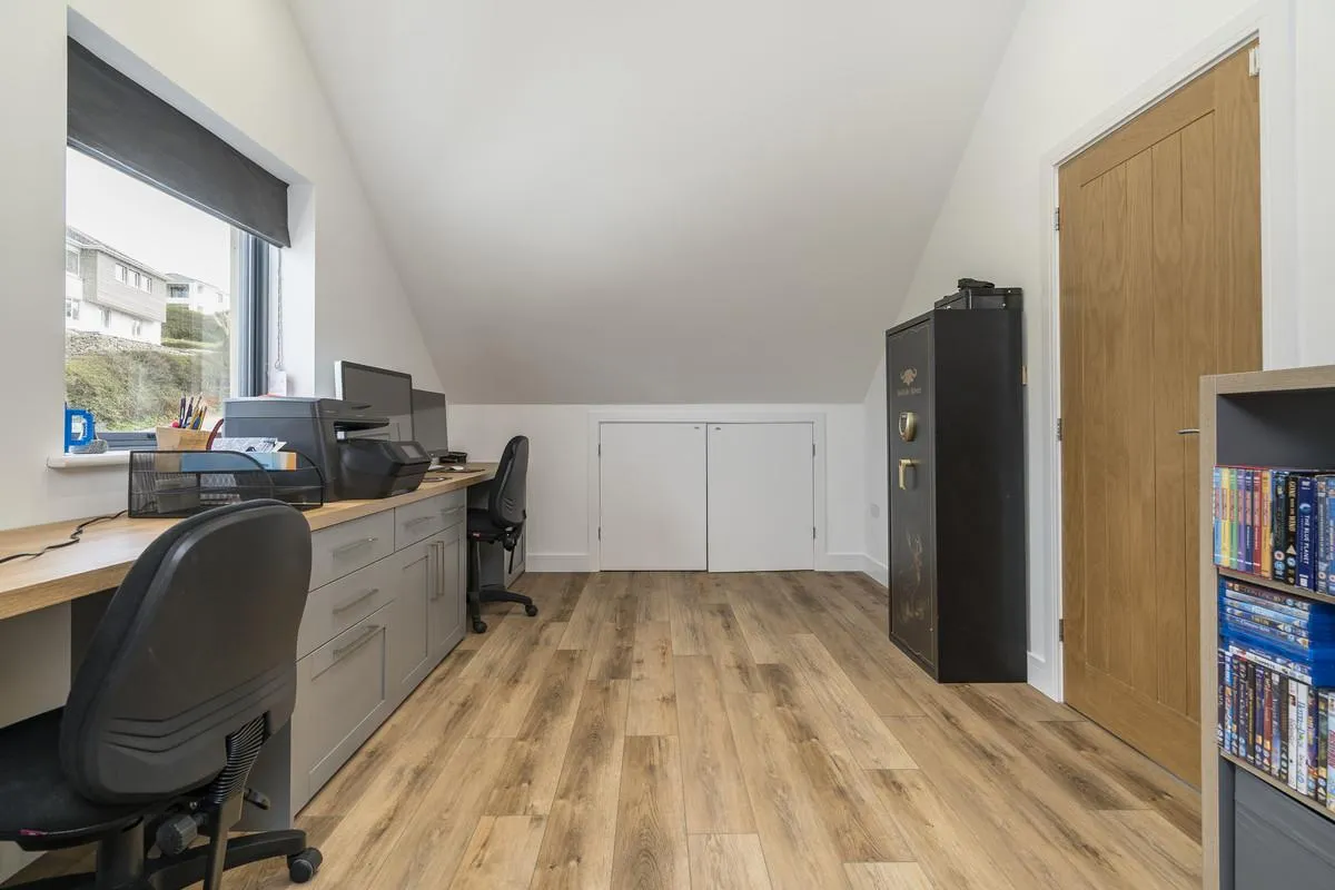 Exceptional contemporary residence commanding breathtaking views, Portreath, photo 31