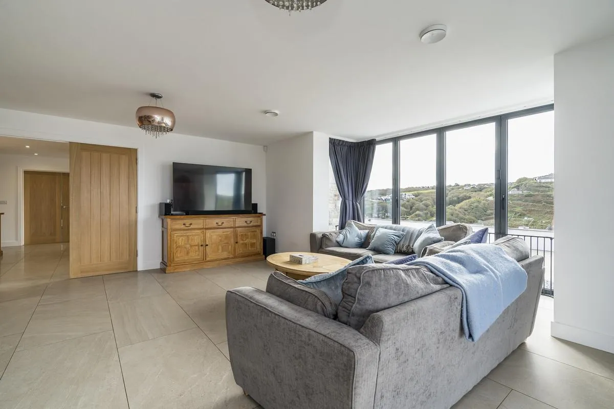 Exceptional contemporary residence commanding breathtaking views, Portreath, photo 10