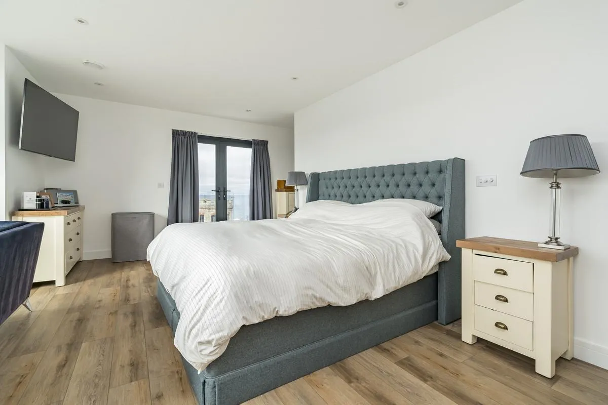 Exceptional contemporary residence commanding breathtaking views, Portreath, photo 20