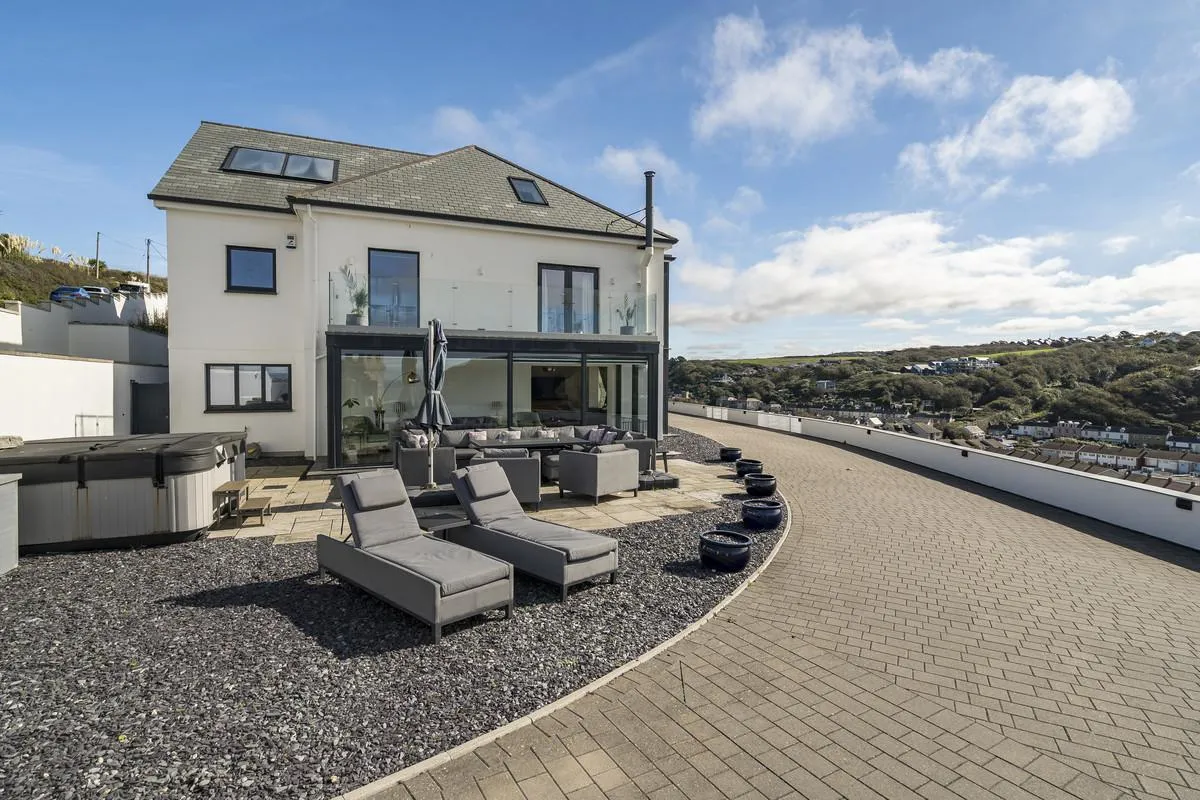 Exceptional contemporary residence commanding breathtaking views, Portreath, photo 37
