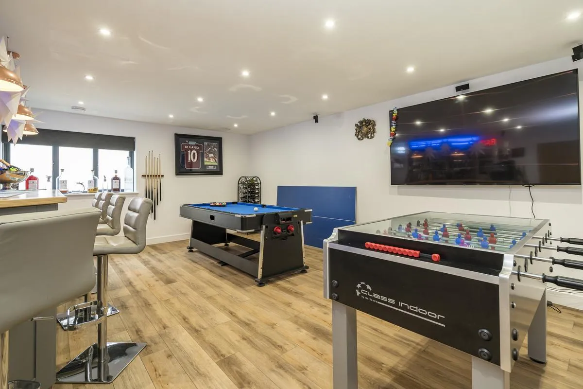 Exceptional contemporary residence commanding breathtaking views, Portreath, photo 14