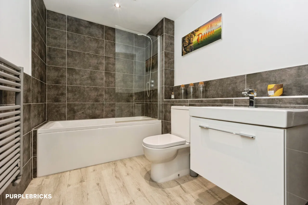 Riverside, Mossley, OL5, photo 15