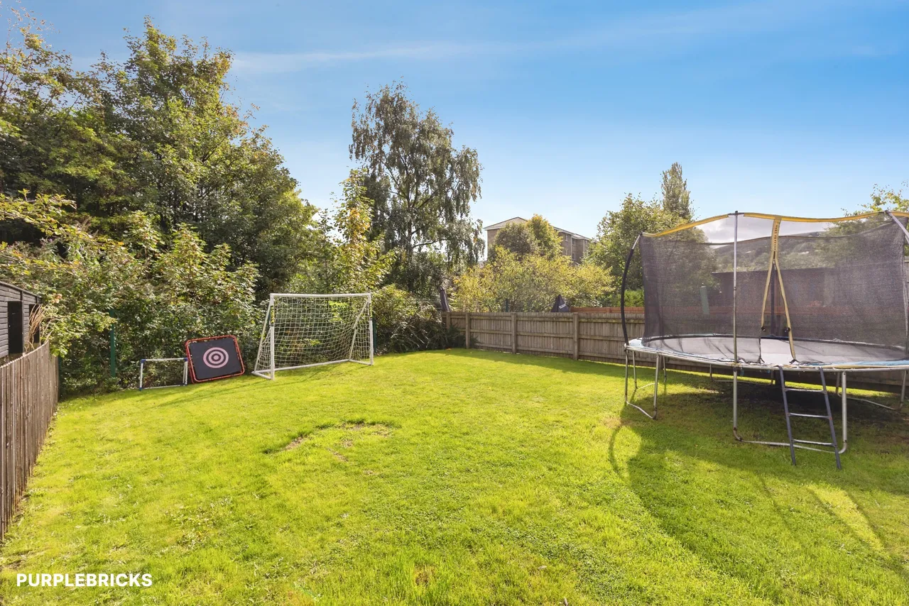 Riverside, Mossley, OL5, photo 18