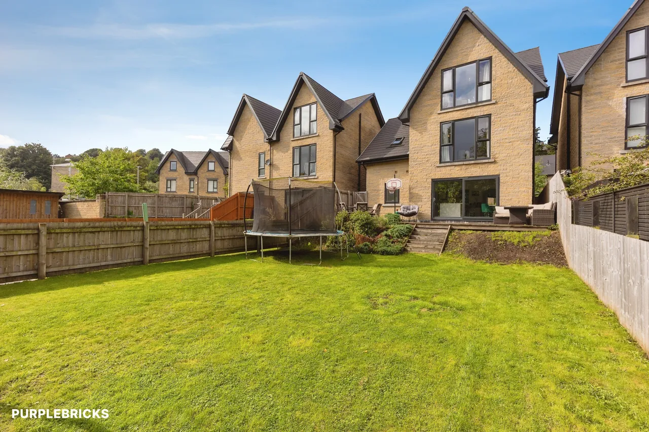 Riverside, Mossley, OL5, photo 19