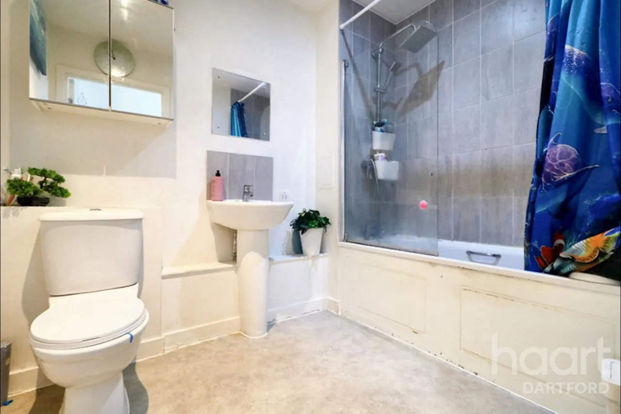 Larner Road, Erith, DA8, photo 8