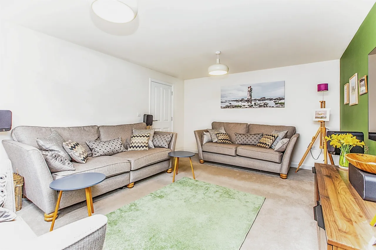 Pintail Lane, Kettering, NN14, photo 4