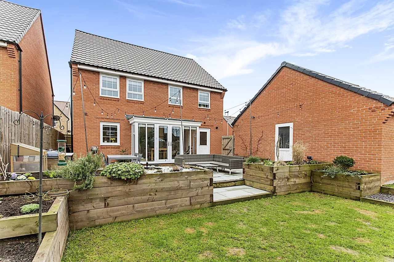 Pintail Lane, Kettering, NN14, photo 7