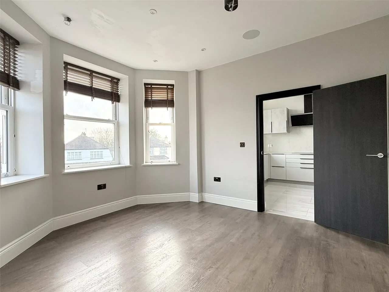 Bergamot House, 52 Rowantree Road, Enfield, EN2 8GF, photo 7