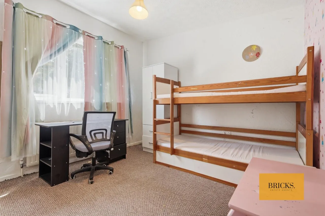 Forty Acre Lane, London, E16 1QL, photo 11