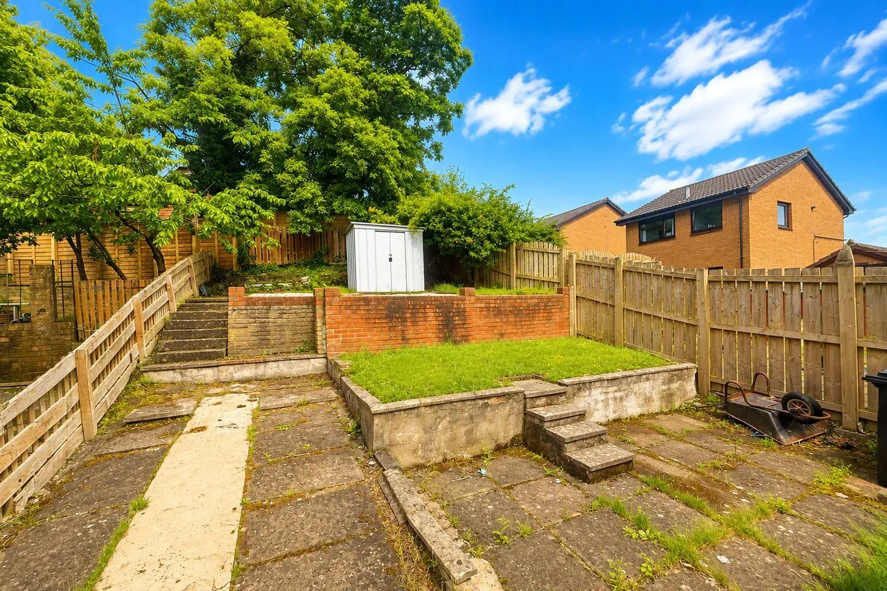 Cathcart Road, Rutherglen, Glasgow, South Lanarkshire, G73, photo 2