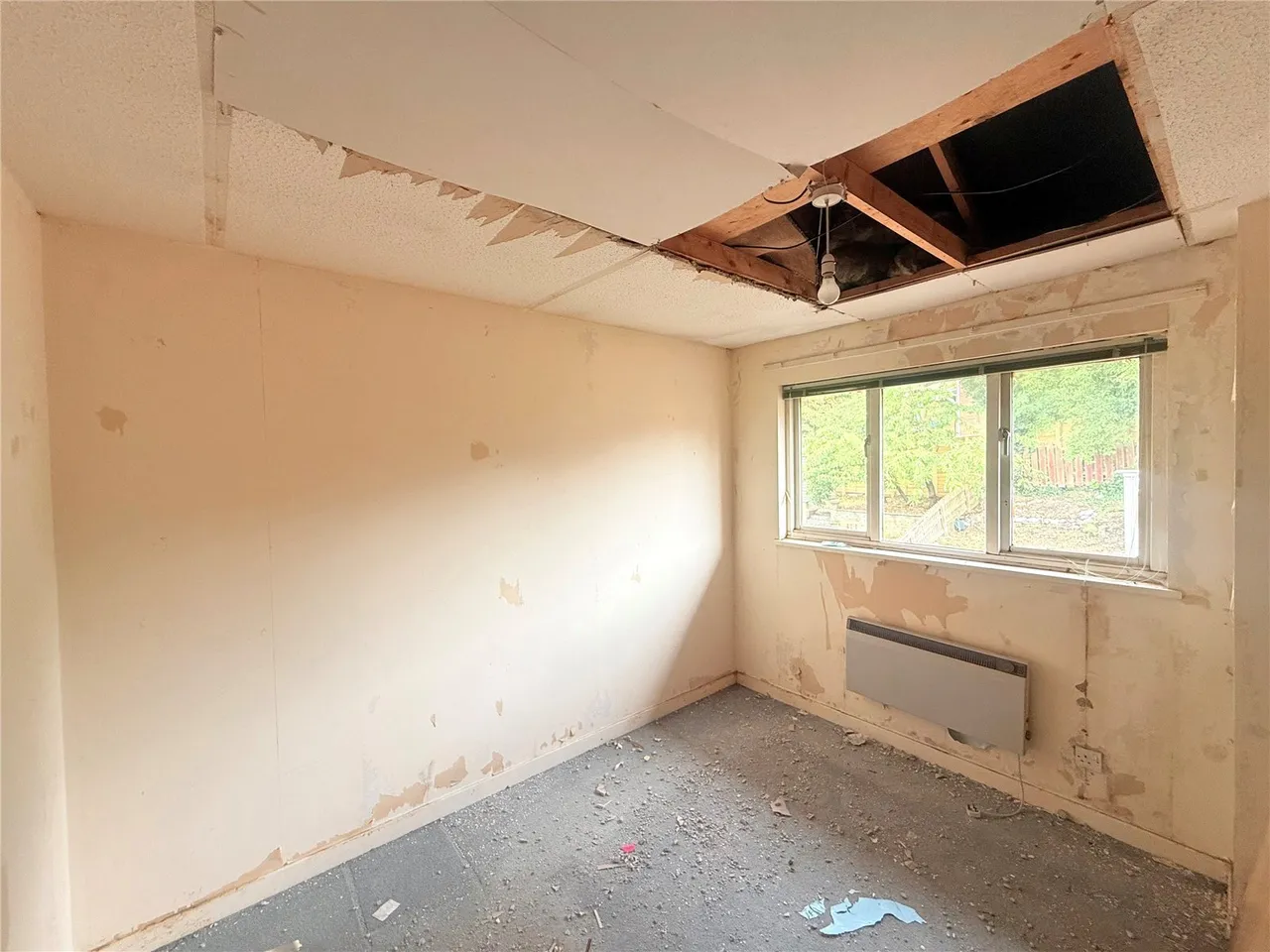 Cathcart Road, Rutherglen, Glasgow, South Lanarkshire, G73, photo 4