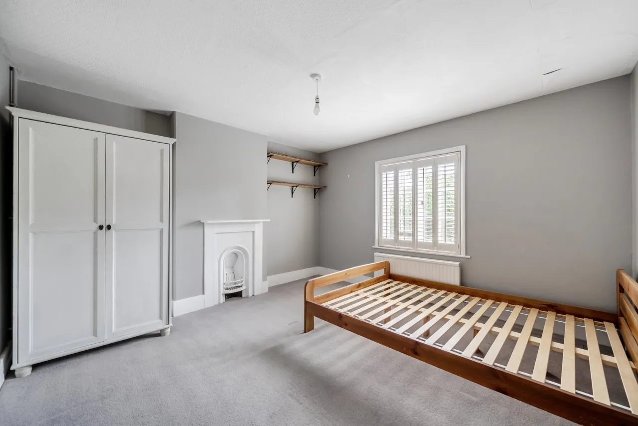 Thorn Road, Wrecclesham, GU10, photo 12