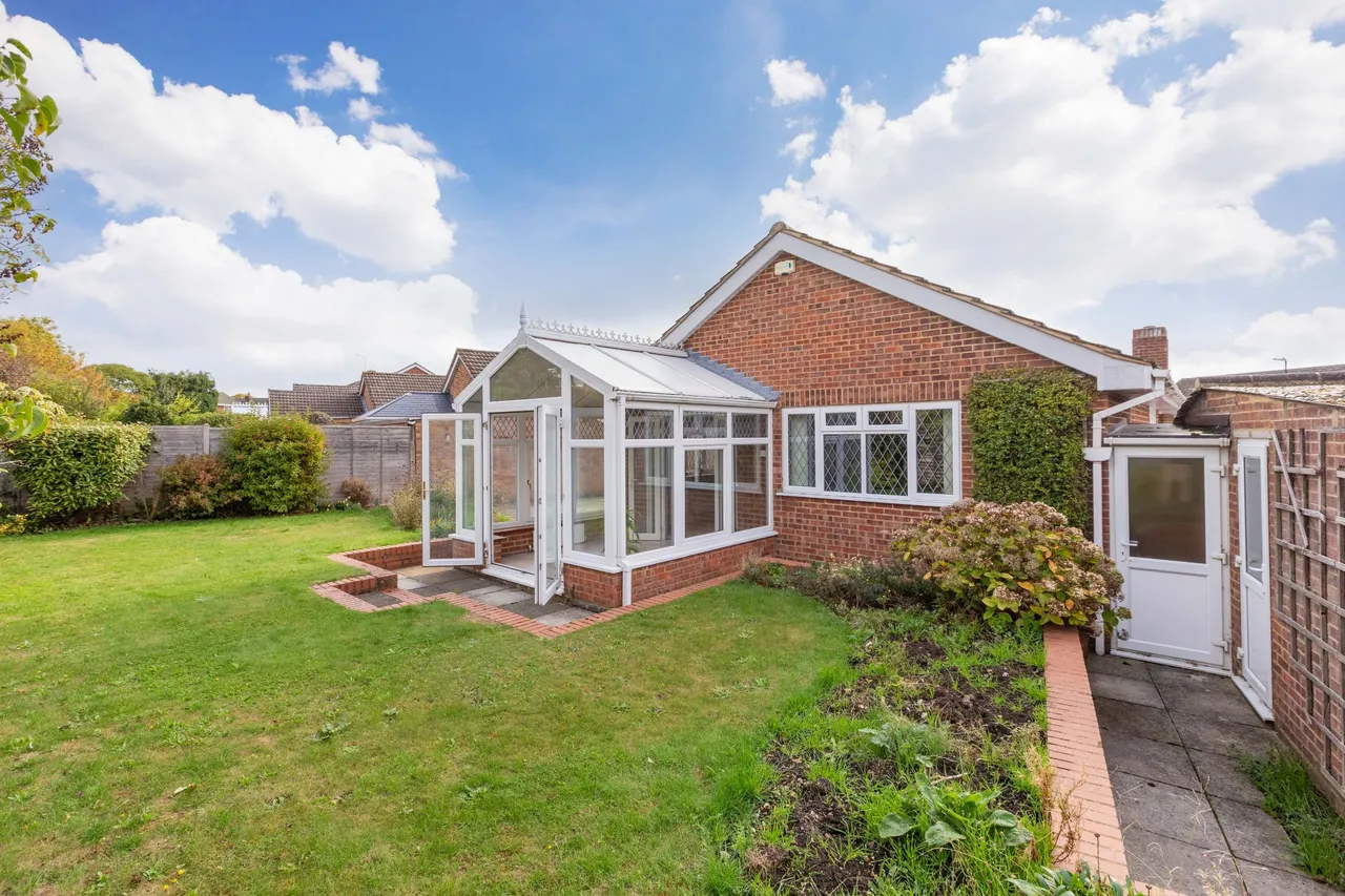 Hemsdale, Cranbrook Drive, Maidenhead, Berkshire SL6 6SL, photo 5