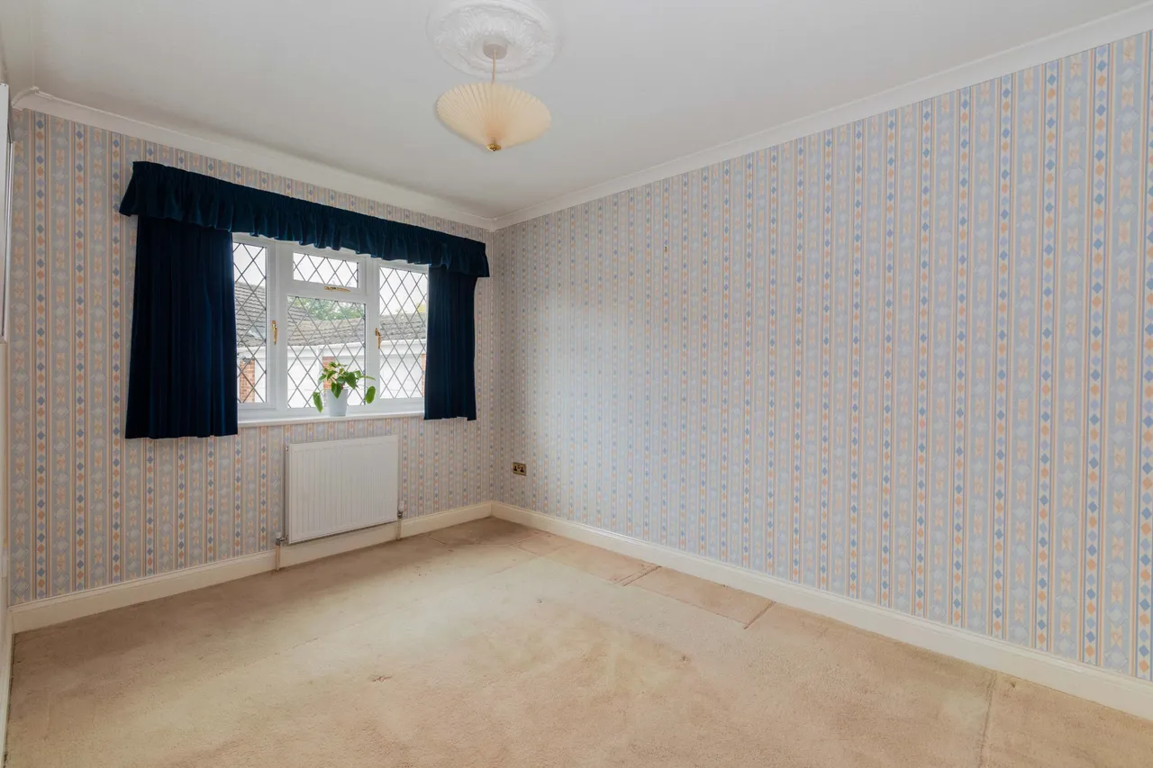 Hemsdale, Cranbrook Drive, Maidenhead, Berkshire SL6 6SL, photo 15