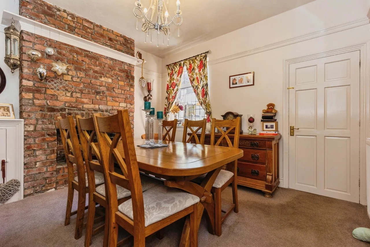 Harboro Road, Sale, Greater Manchester, M33, photo 6