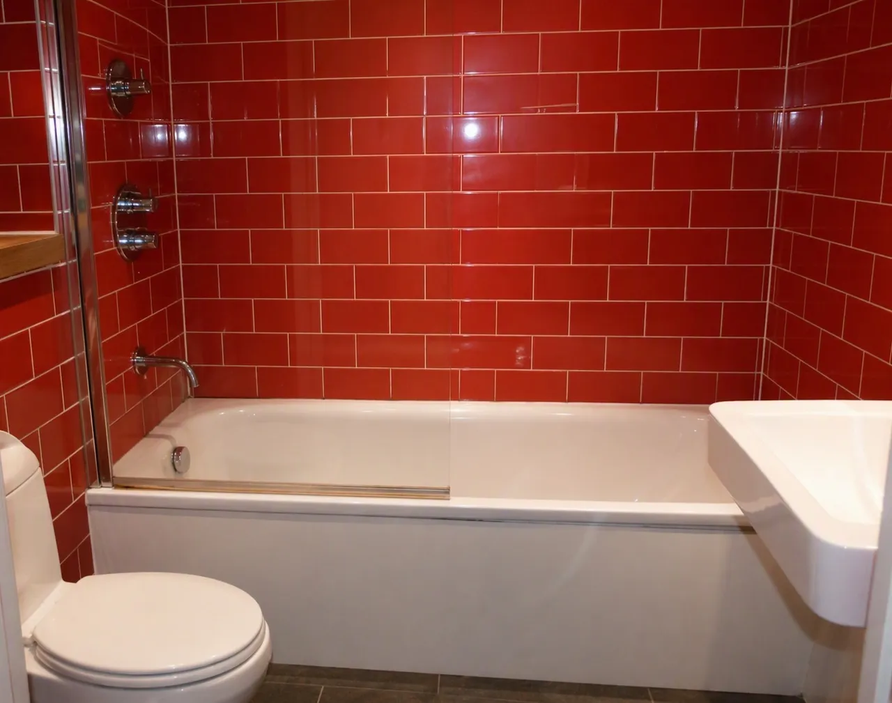 Bath House, Barking, IG11, photo 3