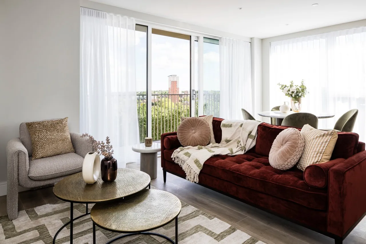 2 bed house for sale, Grinstead Road, Deptford, SE8