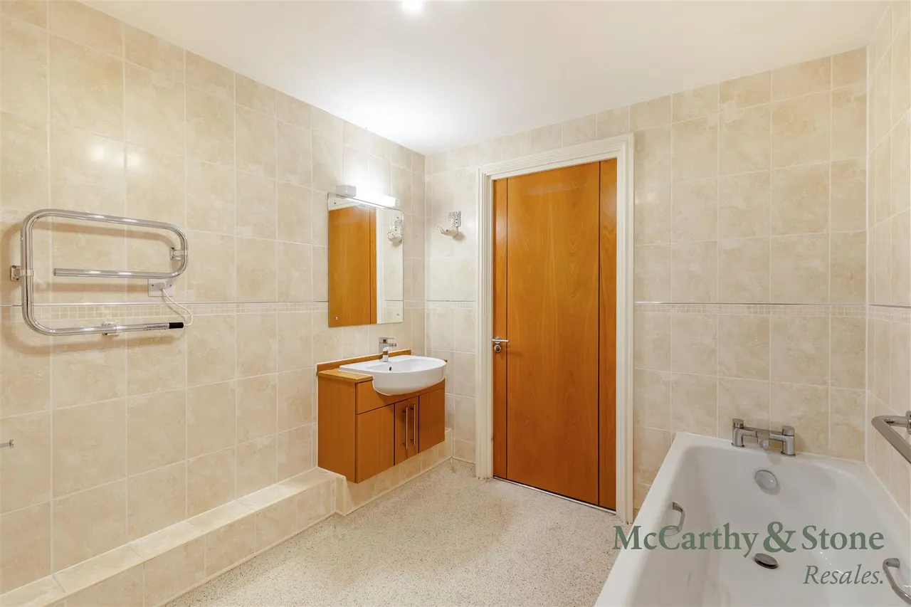 Marlborough Road, Cardiff, CF23, photo 12