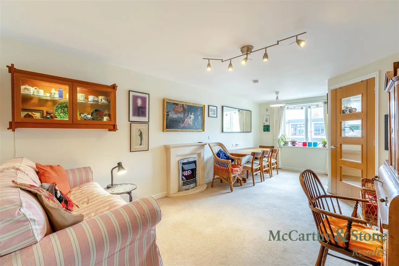 Marlborough Road, Cardiff, CF23, photo 4