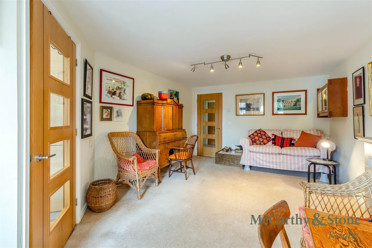 Marlborough Road, Cardiff, CF23, photo 9