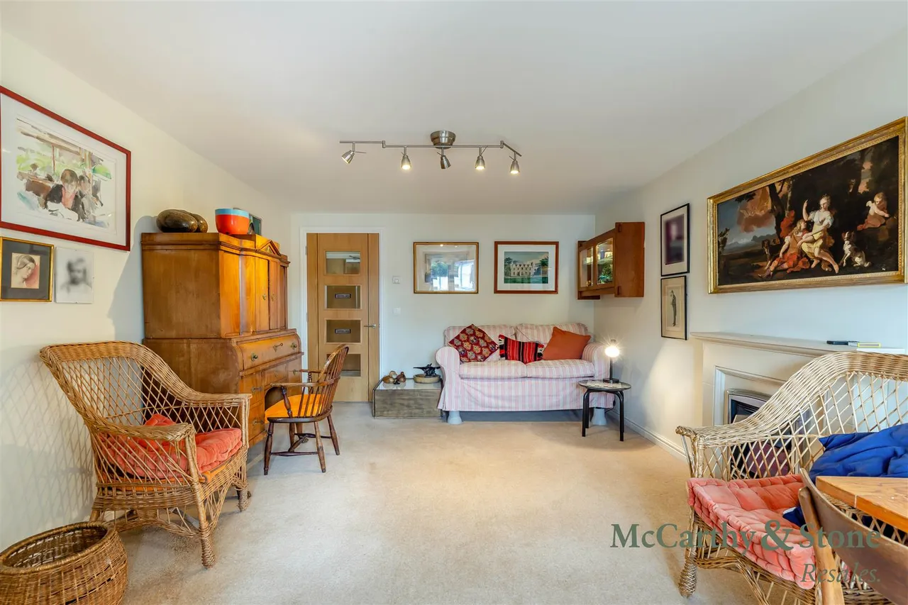 Marlborough Road, Cardiff, CF23, photo 6