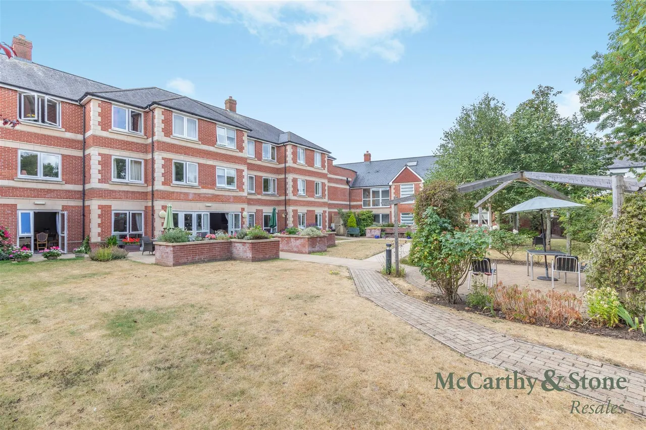 Marlborough Road, Cardiff, CF23, photo 35