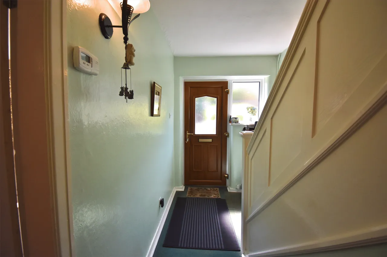 Orchard Avenue, High Peak, photo 5